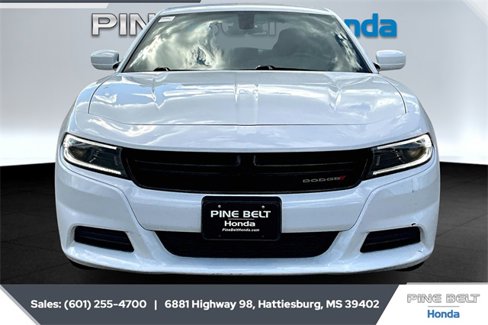 Used 2022 Dodge Charger SXT image 3