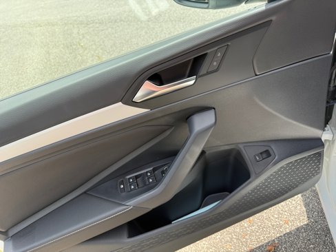 New 2025 Volkswagen Jetta Sport image 32