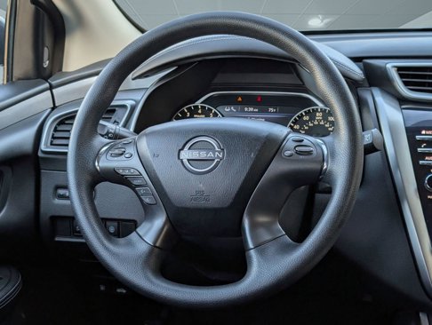 Used 2023 Nissan Murano S image 17