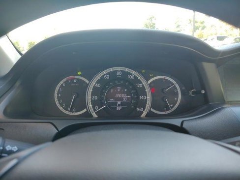 Used 2015 Honda Accord EX-L image 9