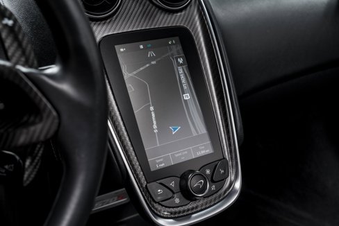 Used 2020 McLaren 570S Spider image 23