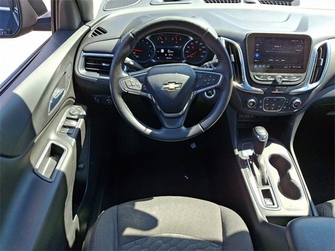 Used 2021 Chevrolet Equinox LT image 11