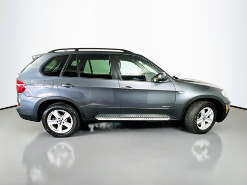 Used 2012 BMW X5 xDrive35d image 8