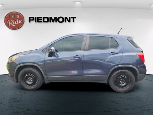 Used 2018 Chevrolet Trax LS image 9