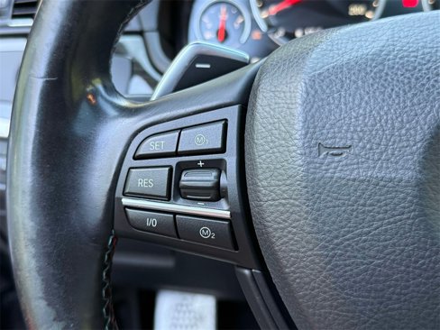 Used 2013 BMW M5 image 34