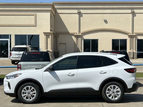 New 2025 Ford Escape Active image 31
