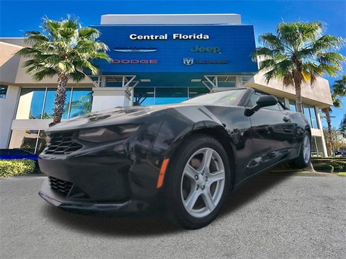 Used 2019 Chevrolet Camaro LT image 9