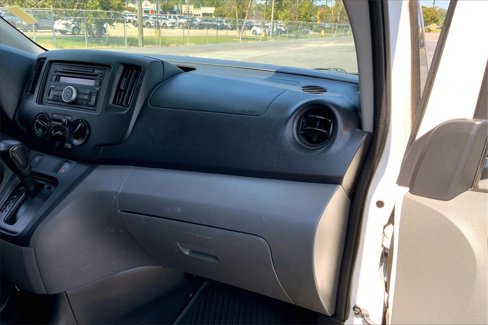 Used 2017 Nissan NV200 S image 17