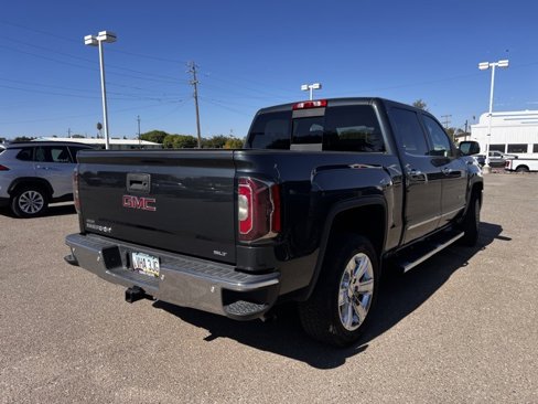 Used 2017 GMC Sierra 1500 SLT image 3