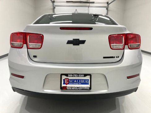 Used 2015 Chevrolet Malibu LT w/ Power Convenience Package image 24