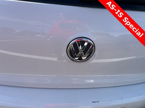 Used 2010 Volkswagen Golf 2-Door image 9