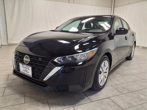 Used 2024 Nissan Sentra S image 3