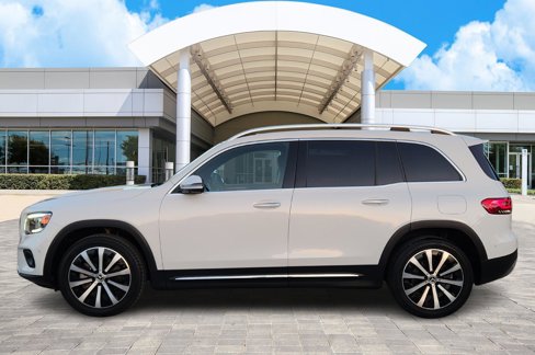 Used 2020 Mercedes-Benz GLB 250 image 3