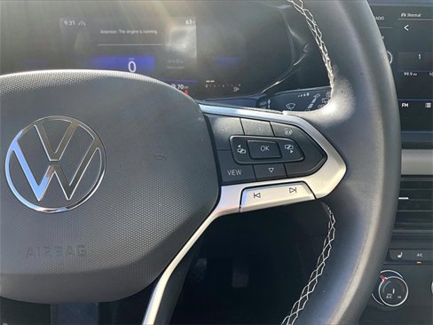 Used 2022 Volkswagen Taos SE w/ IQ.Drive SE Package image 24