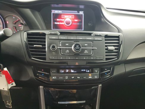 Used 2016 Honda Accord Sport image 16