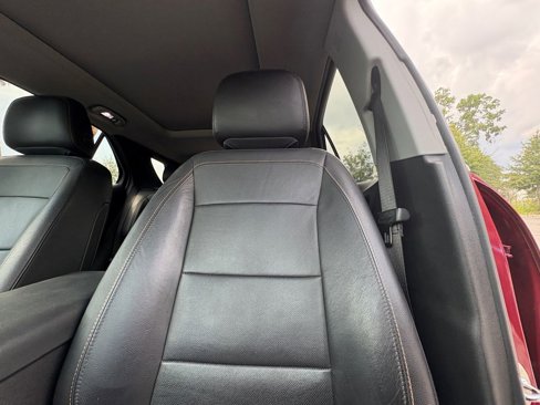 Used 2021 Chevrolet Equinox LT image 14