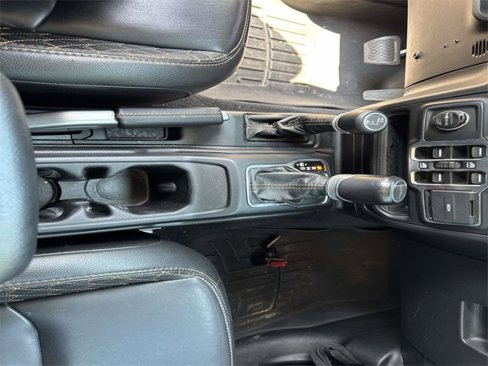 Used 2021 Jeep Gladiator Overland image 24