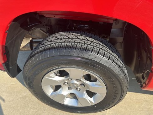 Used 2020 RAM 1500 Lone Star image 12