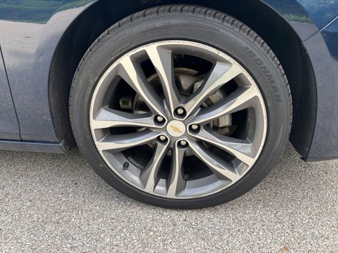 Used 2022 Chevrolet Malibu LT image 28