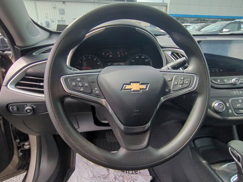 Certified 2023 Chevrolet Malibu LS image 33