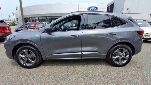 Certified 2024 Ford Escape ST-Line image 5