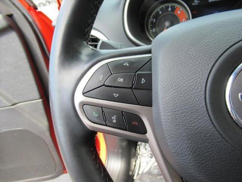 Used 2021 Jeep Cherokee High Altitude image 20