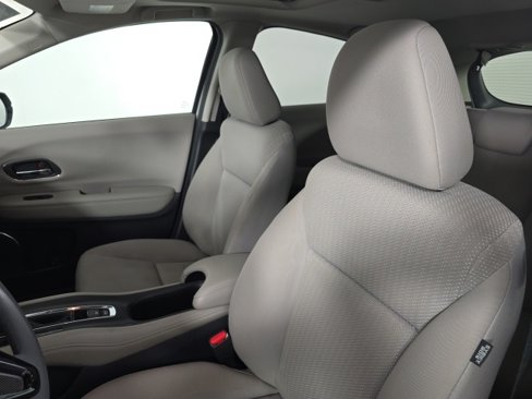 Used 2016 Honda HR-V EX image 11