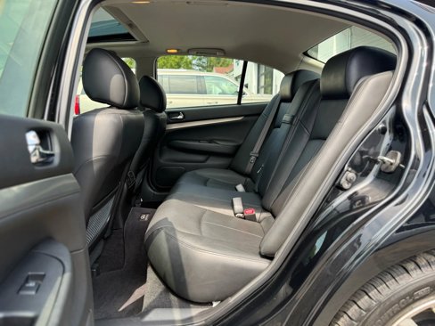 Used 2013 INFINITI G37 x Sedan w/ Premium Pkg image 23