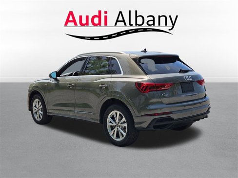 New 2025 Audi Q3 2.0T Premium image 5