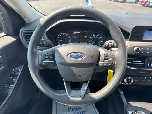 Used 2022 Ford Escape S image 14