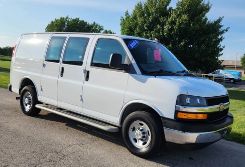 Used 2023 Chevrolet Express 2500 w/ Driver Convenience Package image 9