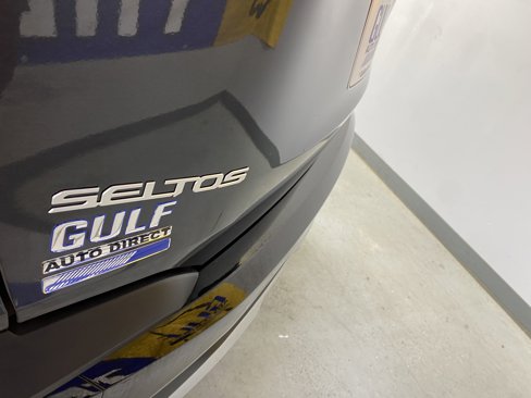 Used 2024 Kia Seltos SX w/ SX Sunroof Package image 17