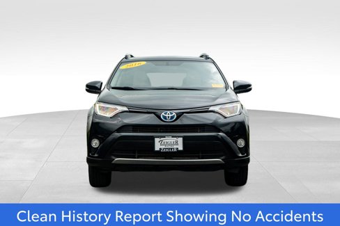 Used 2016 Toyota RAV4 XLE image 2