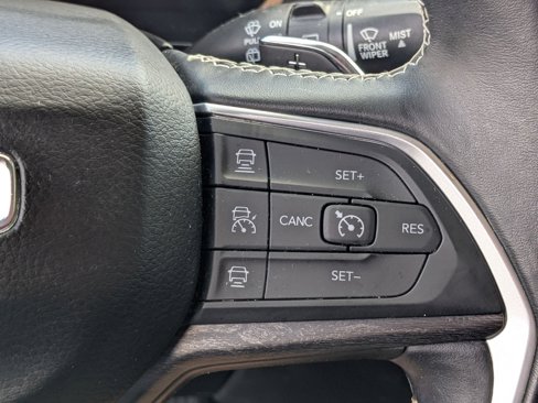 Used 2021 Jeep Grand Cherokee L Limited image 18