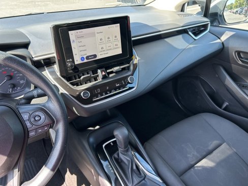 Used 2023 Toyota Corolla LE image 30