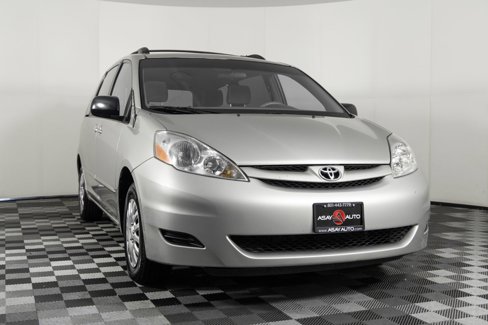 Used 2008 Toyota Sienna LE image 11