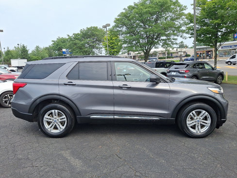 Certified 2022 Ford Explorer XLT w/ Class IV Trailer Tow Package image 7
