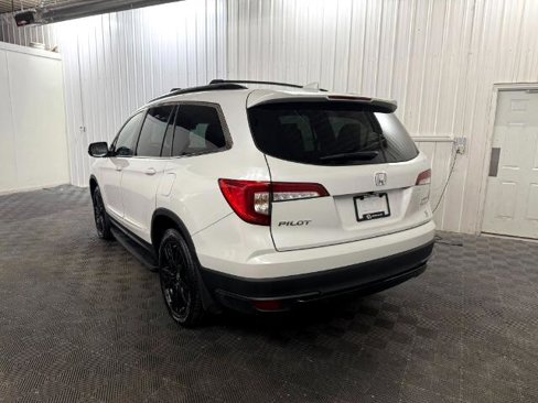Used 2021 Honda Pilot Special Edition image 3