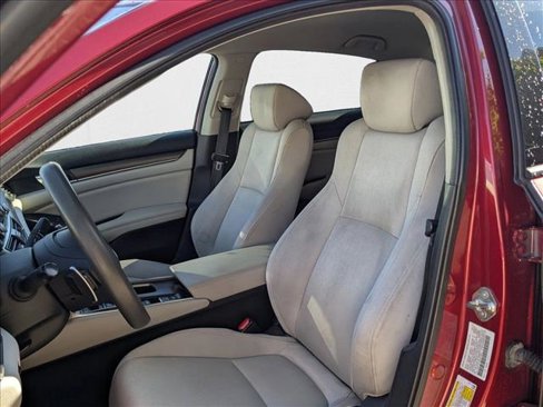Used 2019 Honda Accord Hybrid image 14