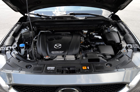 Used 2019 MAZDA CX-5 Touring image 16