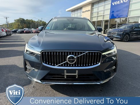 Certified 2023 Volvo XC60 B5 Plus image 3