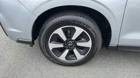 Used 2018 Subaru Forester 2.5i Premium w/ All-Weather Package image 10