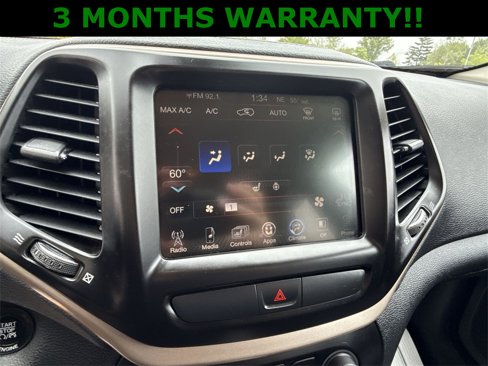 Used 2016 Jeep Cherokee Limited image 20