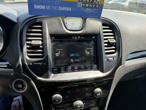 Used 2019 Chrysler 300 S image 14
