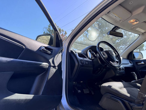 Used 2018 Dodge Journey SE w/ Connectivity Group image 16