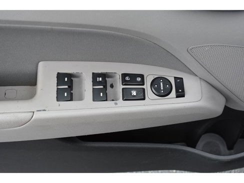 Used 2020 Hyundai Elantra SEL image 17