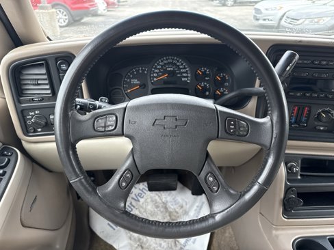 Used 2003 Chevrolet Tahoe Z71 image 16