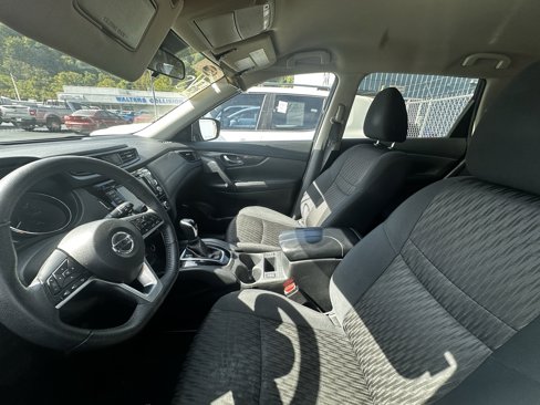 Used 2019 Nissan Rogue S w/ Special Edition Package image 8