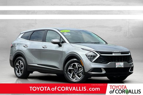 Used 2024 Kia Sportage LX image 1