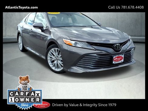 Used 2020 Toyota Camry XLE image 1